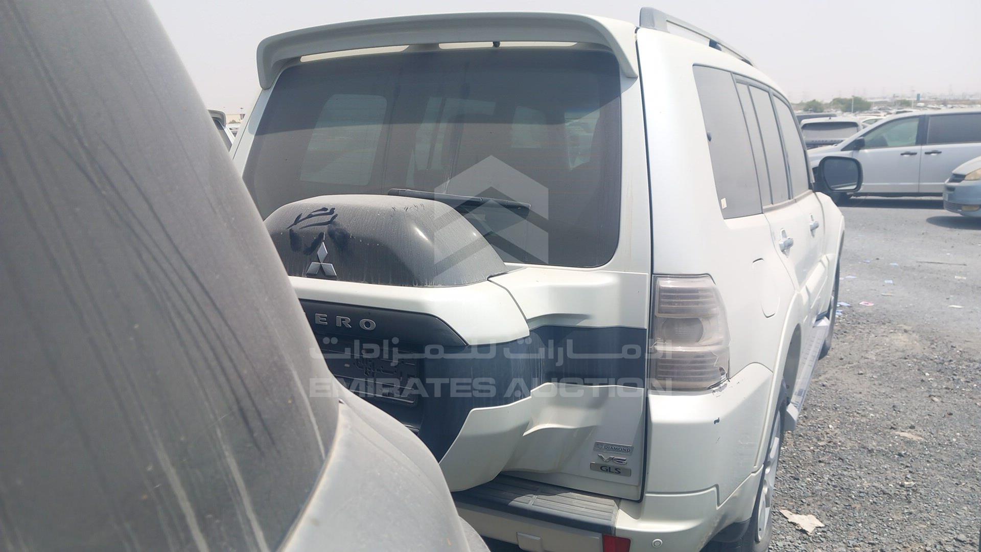 2017 MITSUBISHI PAJERO VIN: JE4MR62N1HJ708367