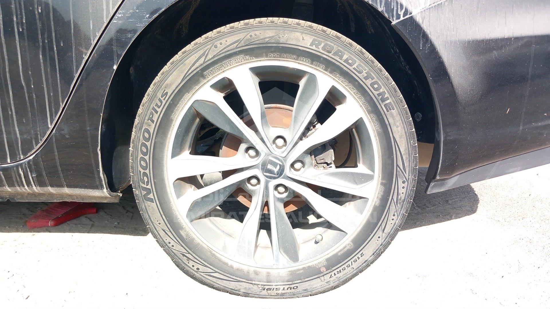 2015 LUXGEN S5 VIN: RF5S71T0XFS000001