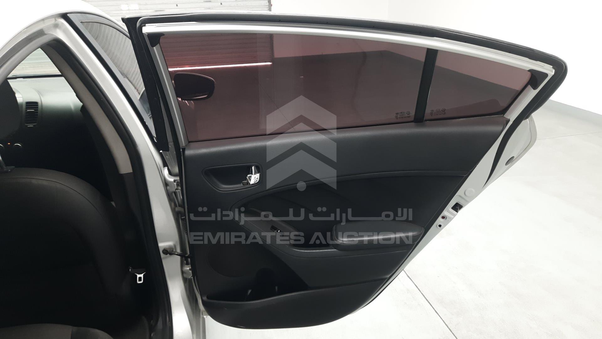 2014 KIA CERATO VIN: KNAFX4113E5172678