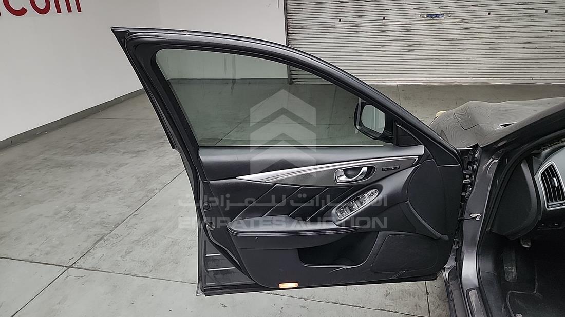 2016 Infiniti Q50 — Front Left Door — Photo 10