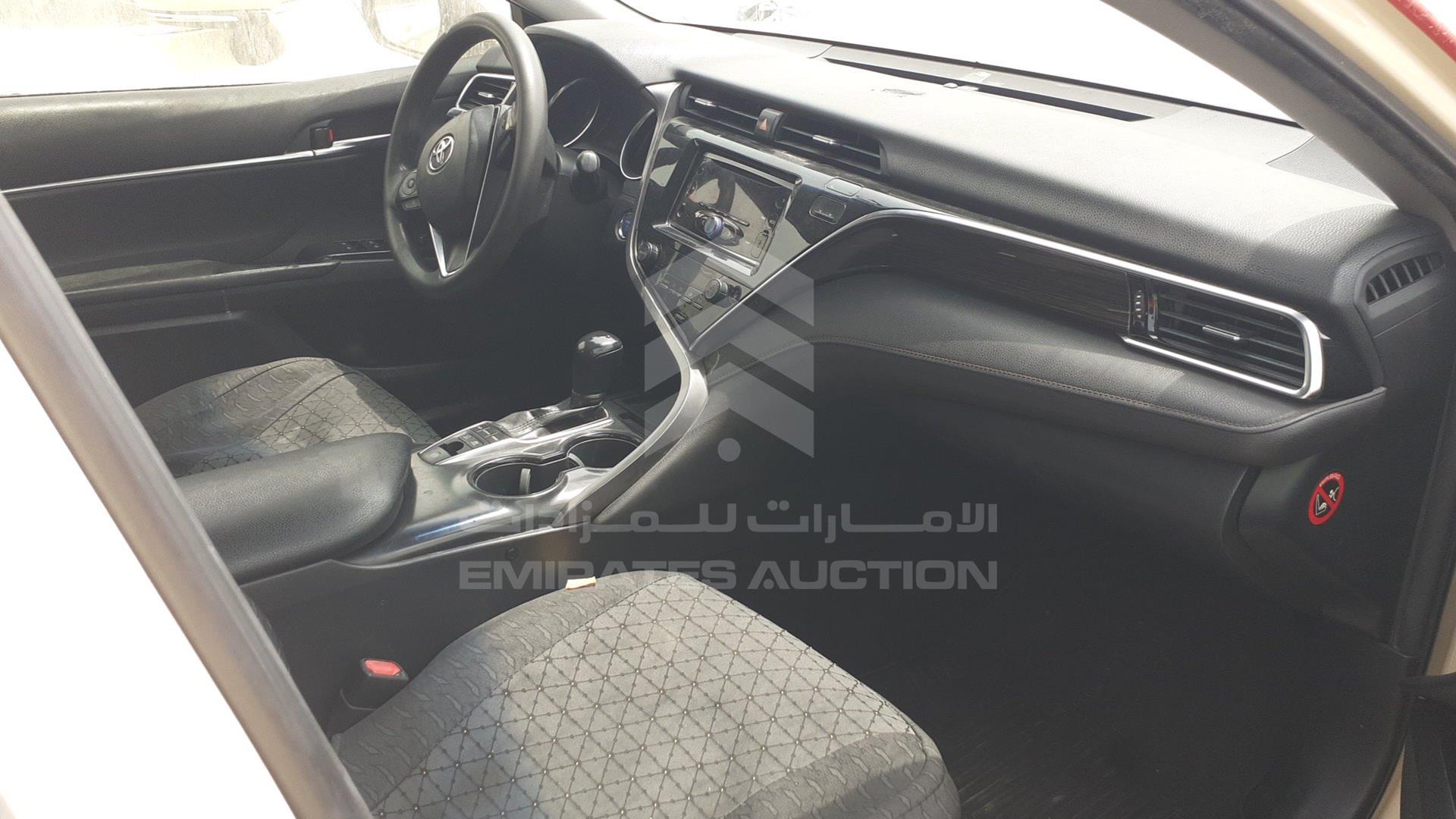 2018 TOYOTA CAMRY VIN: JTNB29HK4J3012094