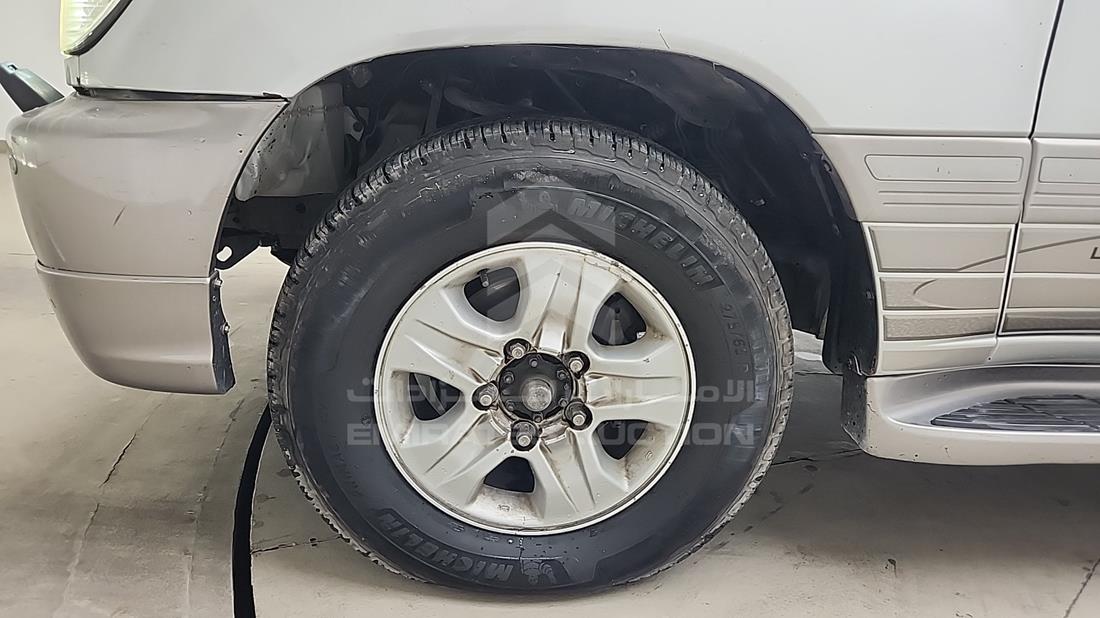 2006 Toyota Land Cruiser — Front Left Tyre — Photo 36