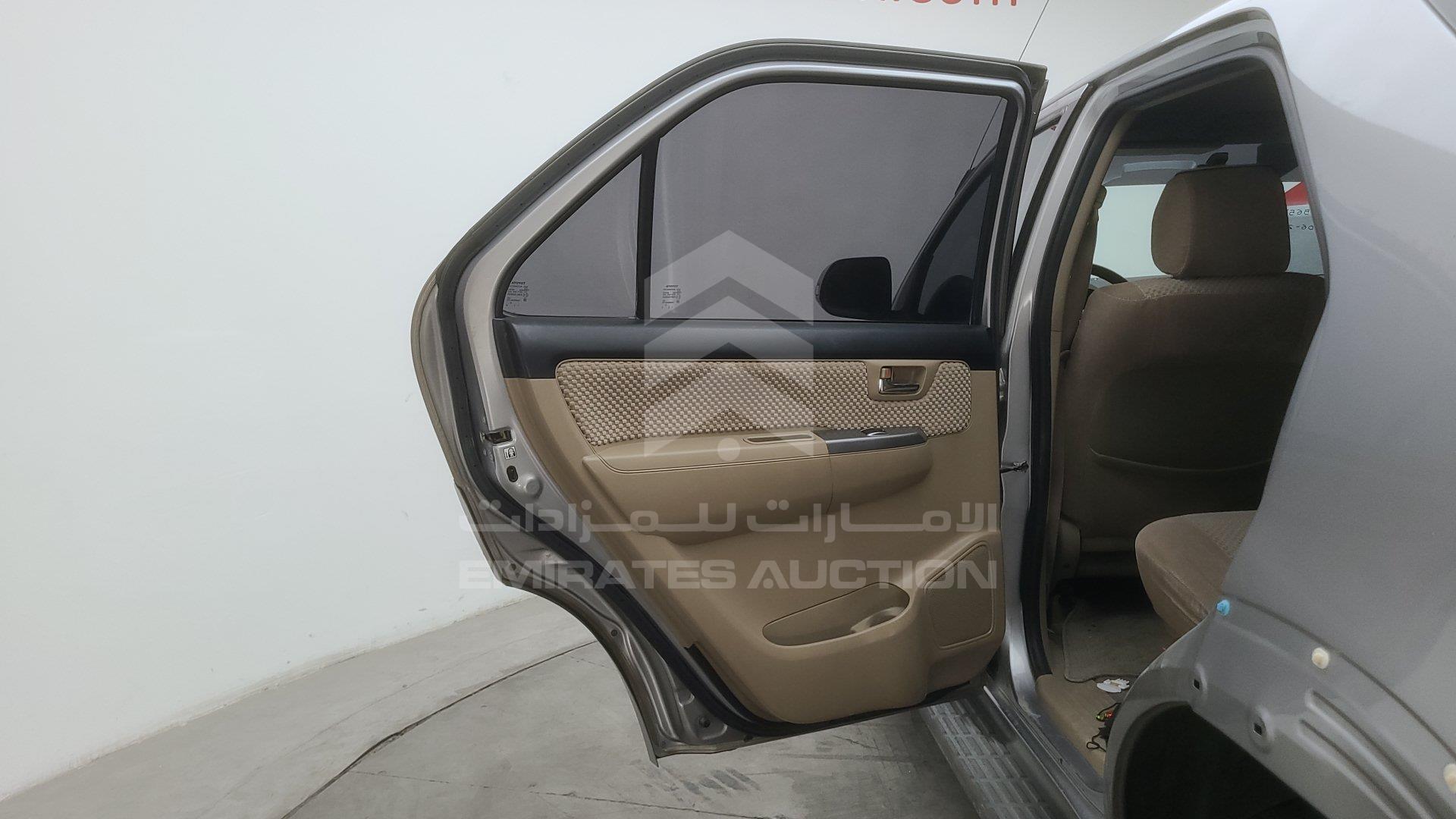 MHFYX59G2F8069864 - 2015 Toyota Fortuner - #428513