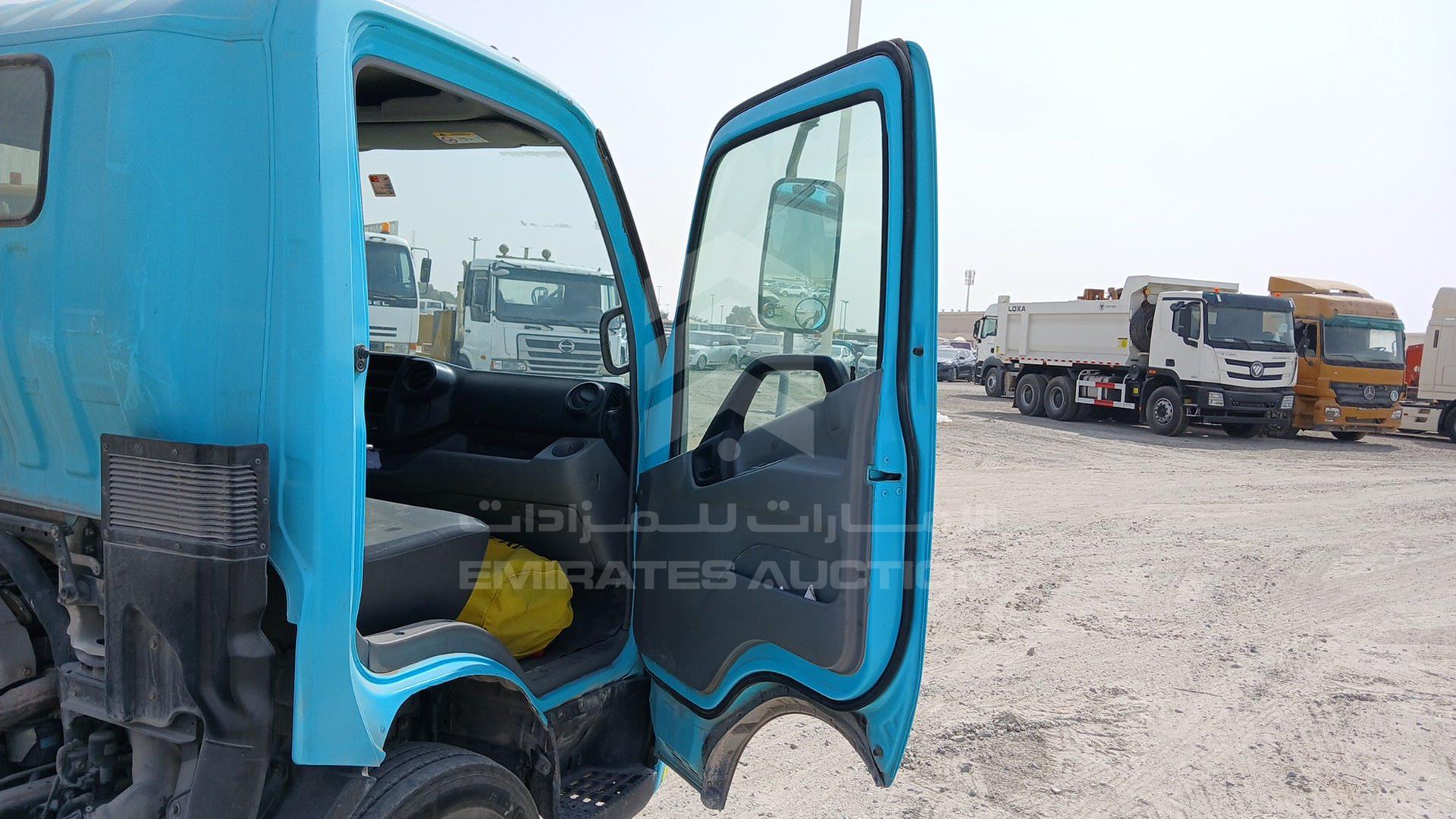 2021 HINO 300 VIN: JHHUCN1F7MK038003