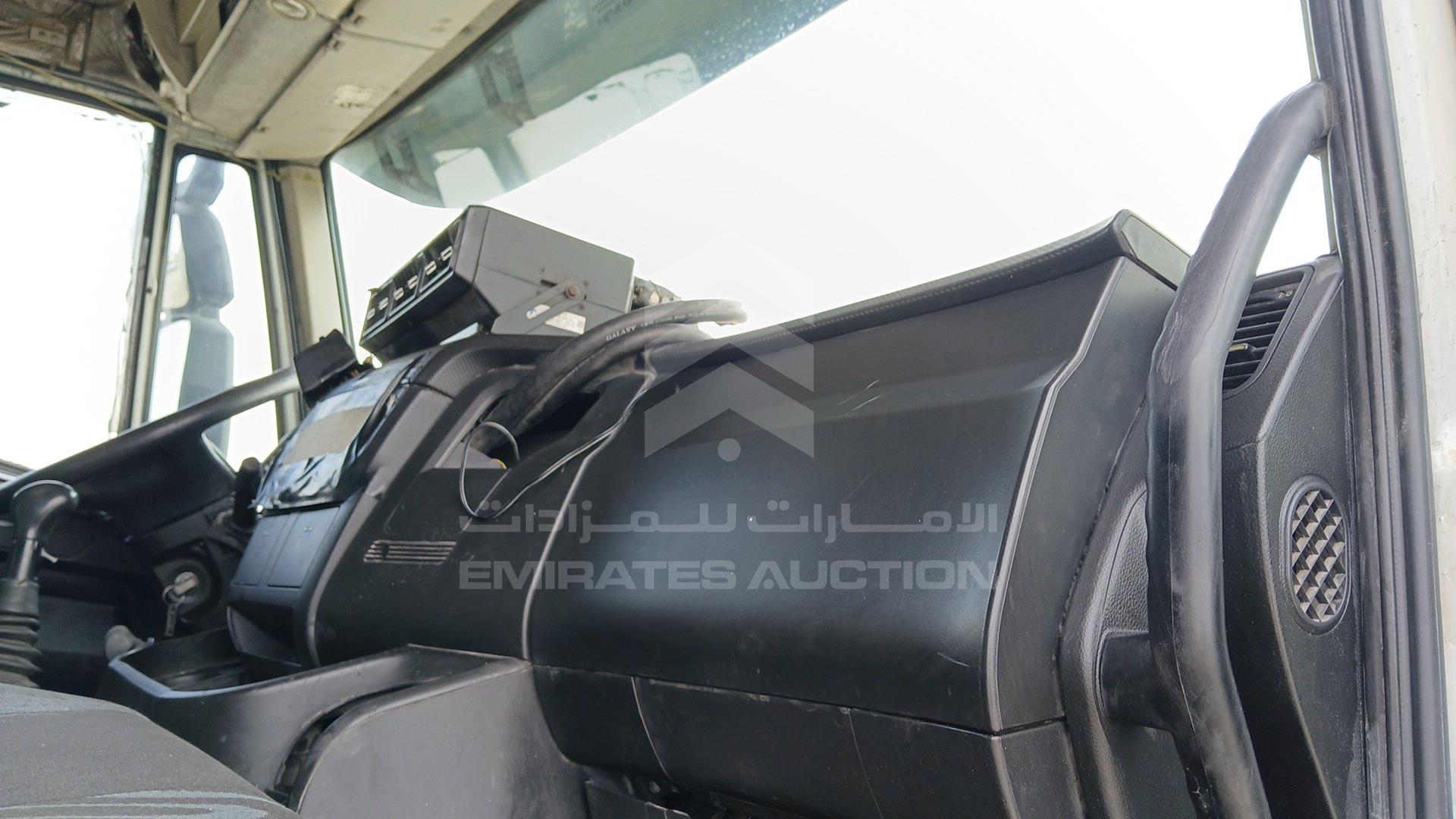 2014 IVECO 380 VIN: WJME3TRE4EC280005