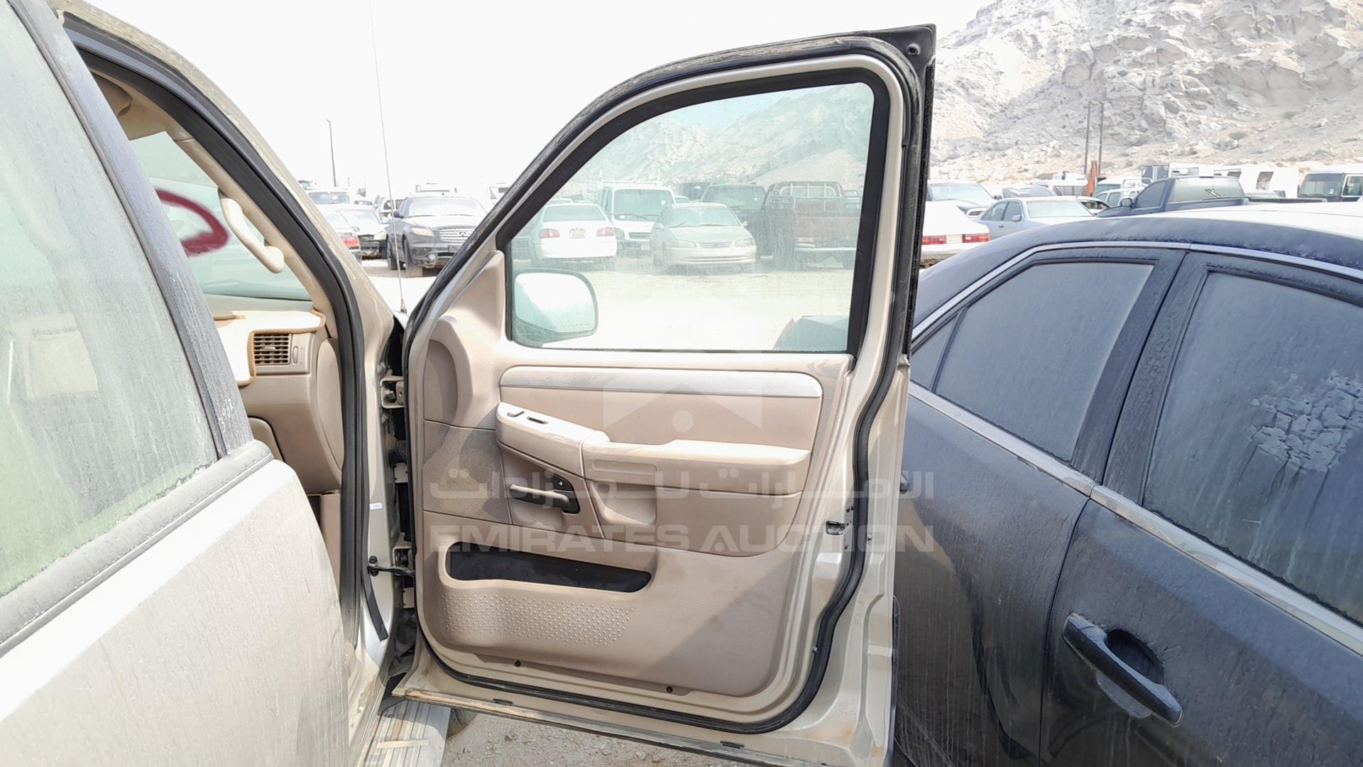 2005 MERCURY MOUNTAINEER VIN: 4M2ZU86E75ZJ29296