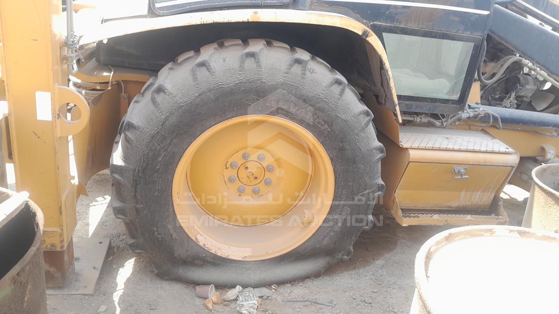 كاتربيلر 424 D 2005 — الباب الخلفي الأيمن — صورة 26