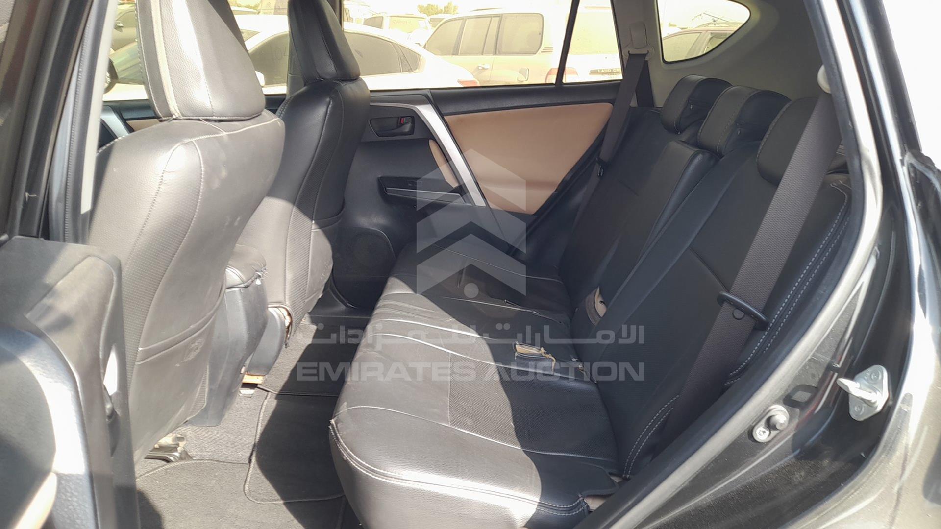 2016 TOYOTA RAV-4 VIN: JTMBF9EV7GD186588