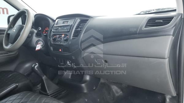 MMBMG35H5JH014731 Mitsubishi L 200