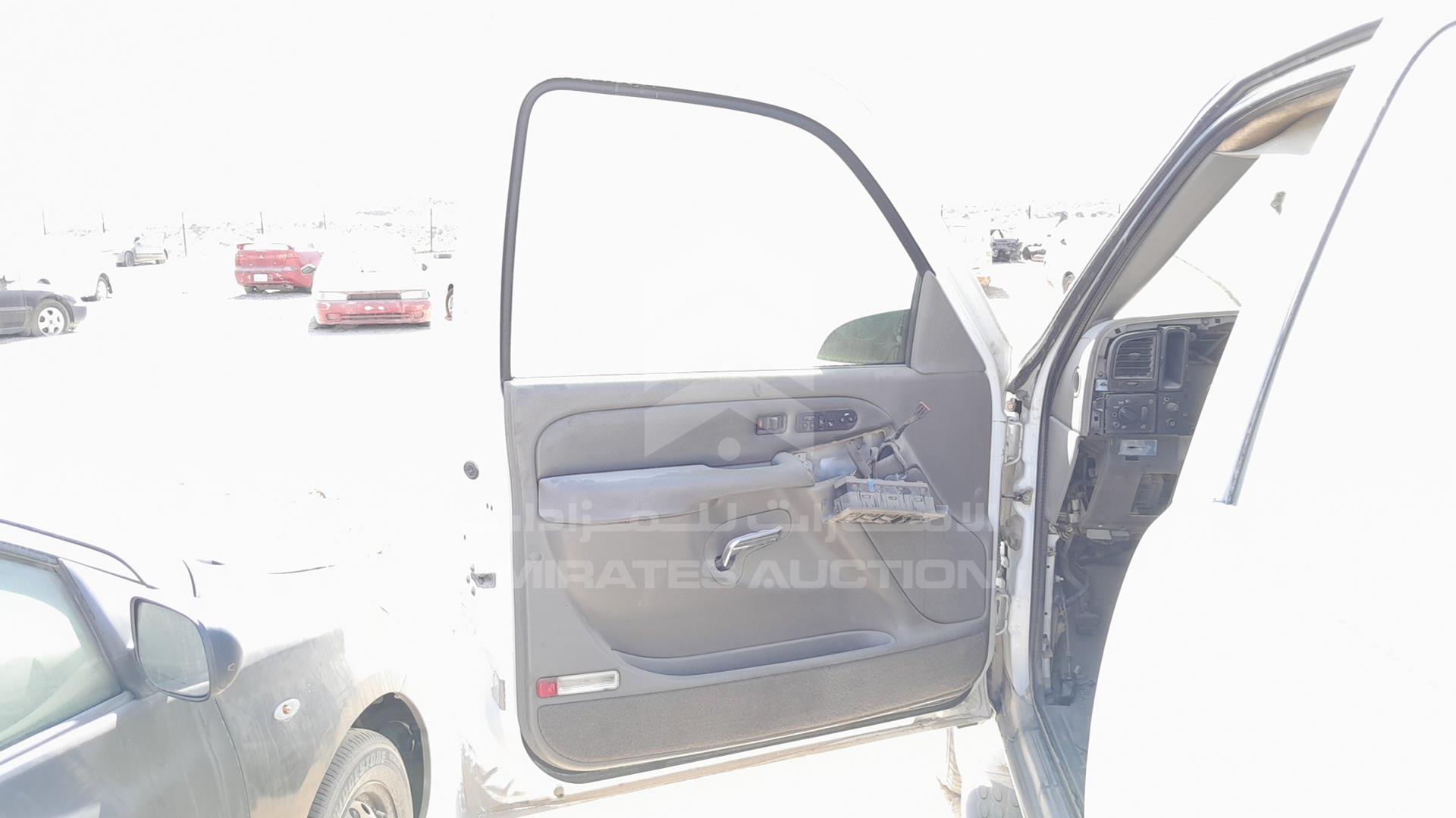 2005 GMC YUKON VIN: 1GKEK63UX5J245105