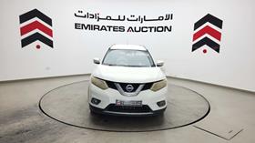 2015 Nissan X-Trail — 360-degree view — Thumbnail