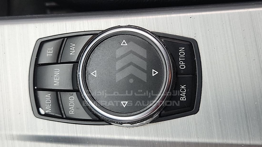 2015 BMW X4 — Entertainment Systems & Camera Monitor & Navigation — Photo 20