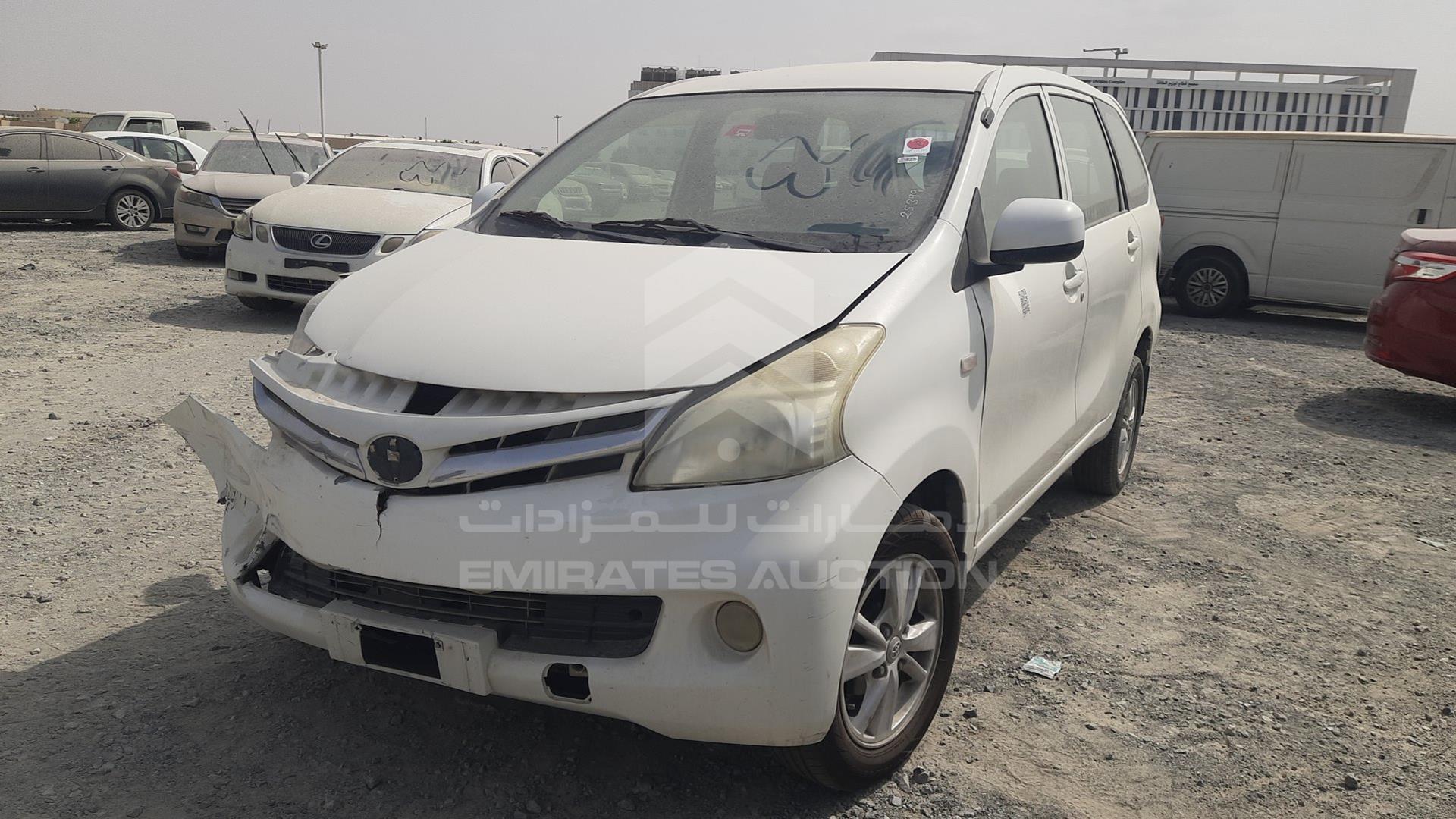 2015 TOYOTA AVANZA VIN: MHKMC13F1FK018413