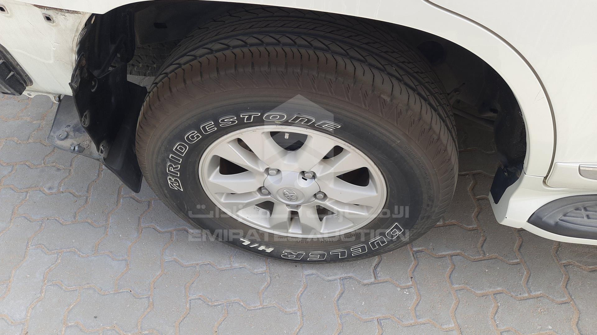 2010 TOYOTA LAND CRUISER VIN: JTMHU09J8A5037143