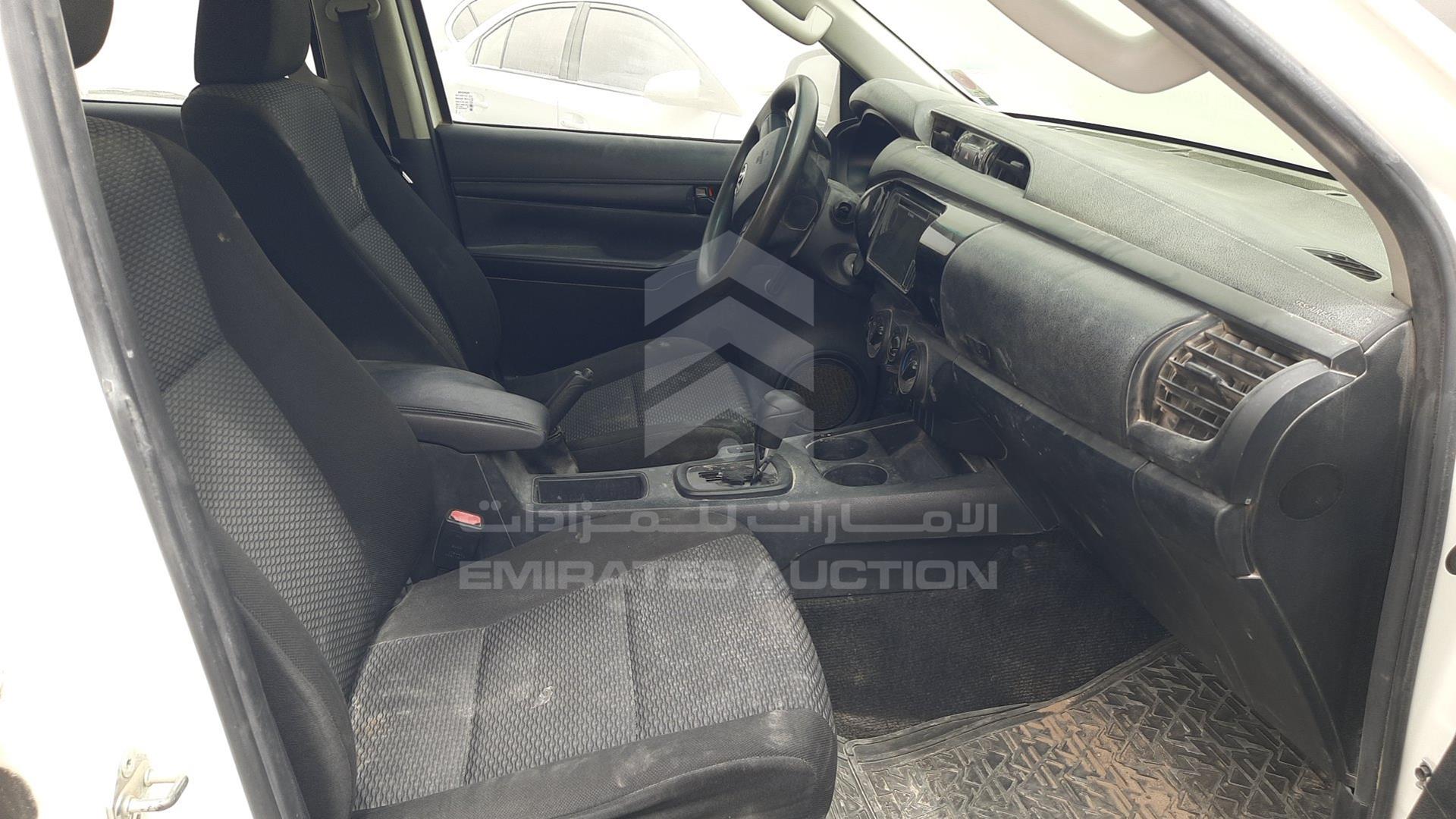 2020 TOYOTA HILUX VIN: MR0DX9CD9L2525357