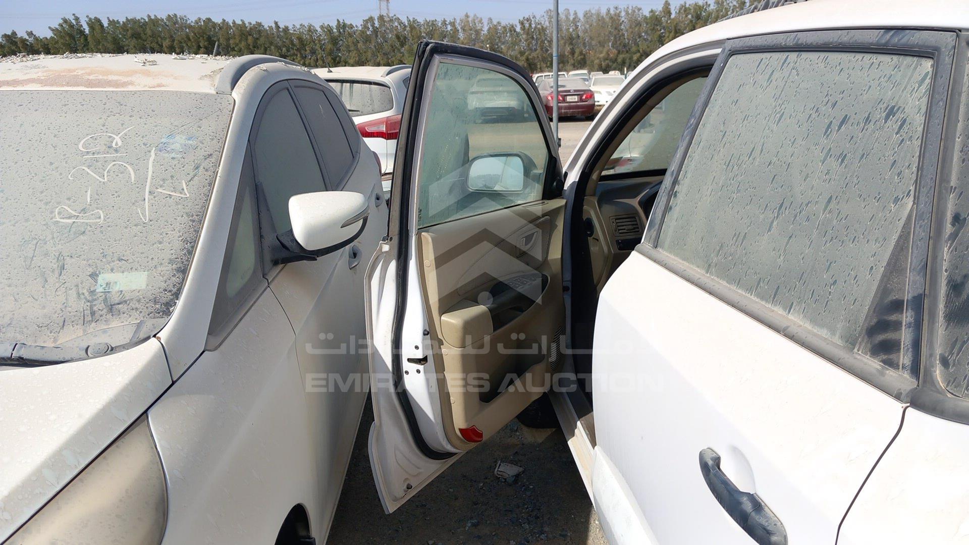 2009 HYUNDAI TUCSON VIN: KMHJM81B59U907142
