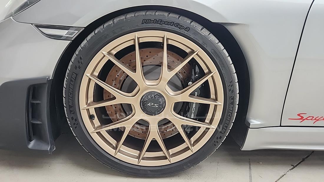 2024 Porsche 718 SPYDER RS — Front Left Tyre — Photo 29