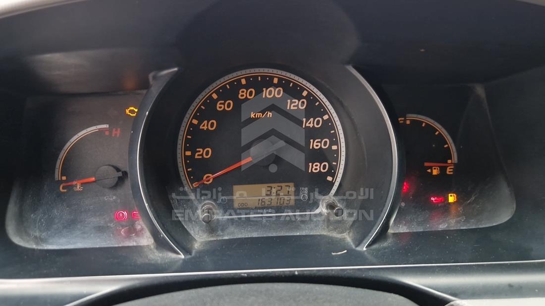 2013 Toyota Hiace — Speedometer & RPM Gauges — Photo 15