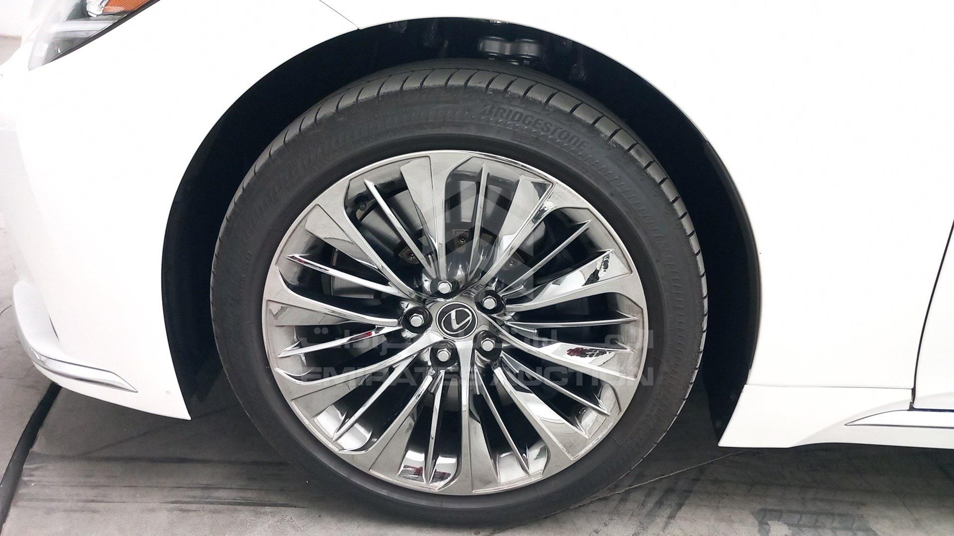 2023 LEXUS LS 500 VIN: JTHB5LFF8P5018393