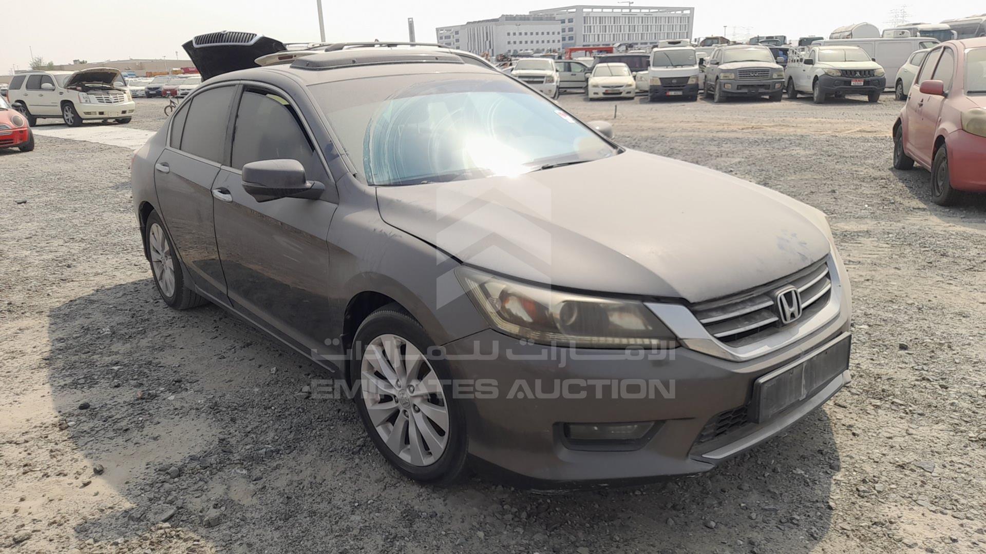 2015 HONDA ACCORD VIN: 1HGCR2F72FA168973
