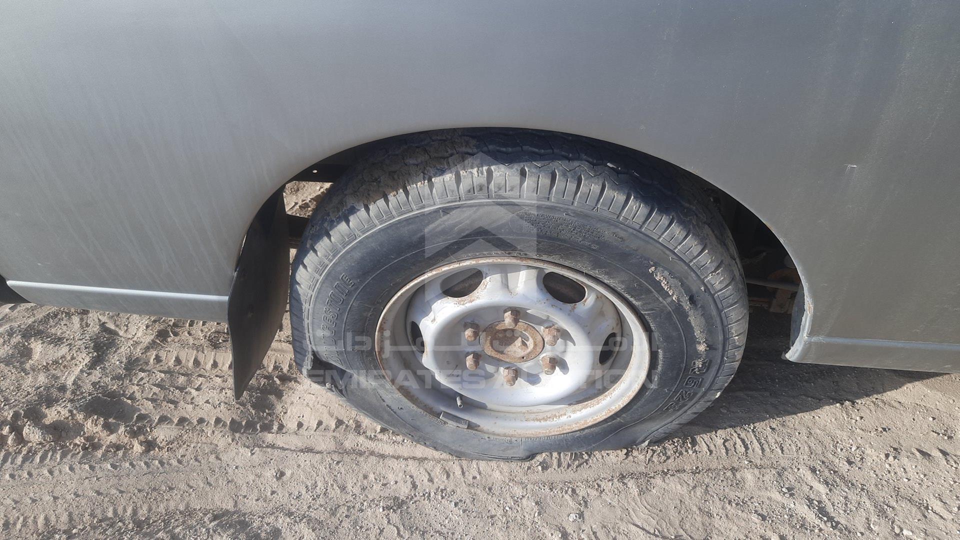 2002 NISSAN URVAN VIN: JN6FE54SX2X400451
