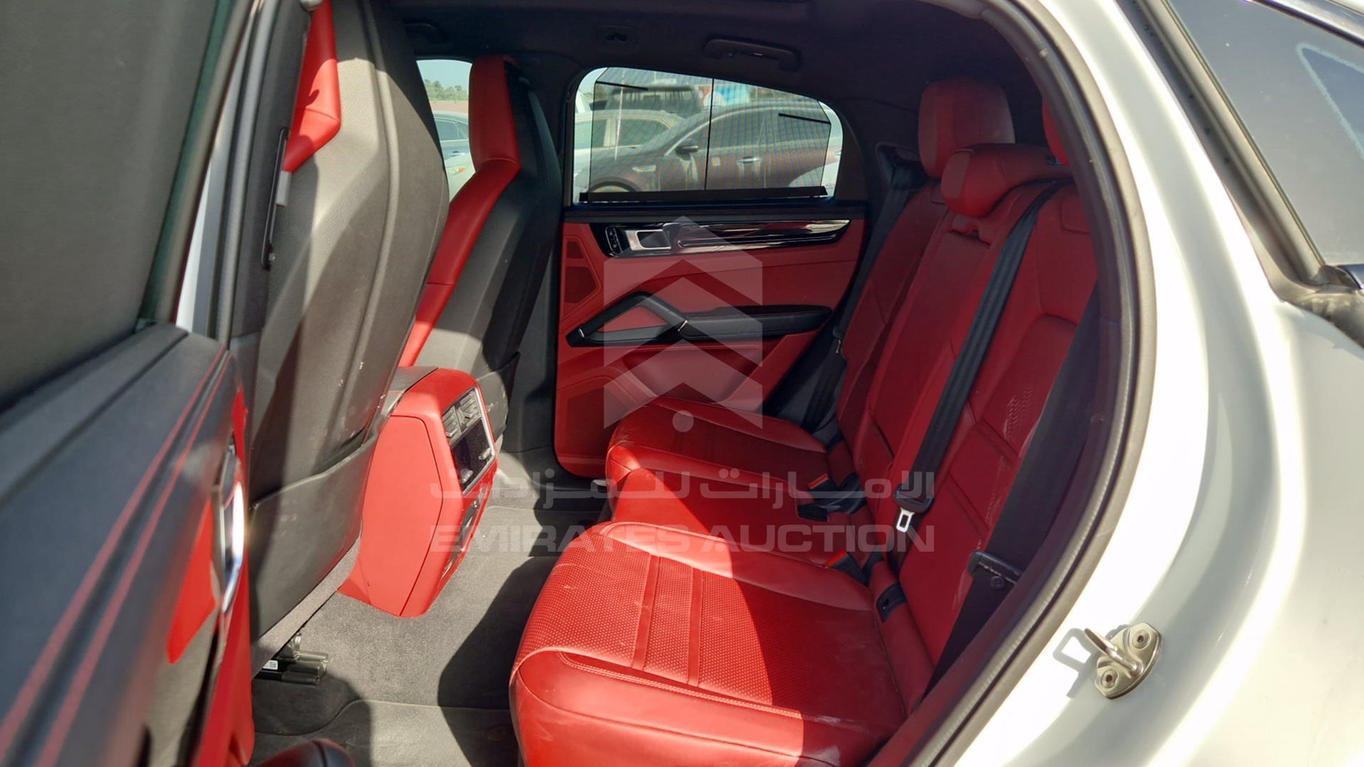 2020 PORSCHE CAYENNE VIN: WP1BA2AY8LDA48217
