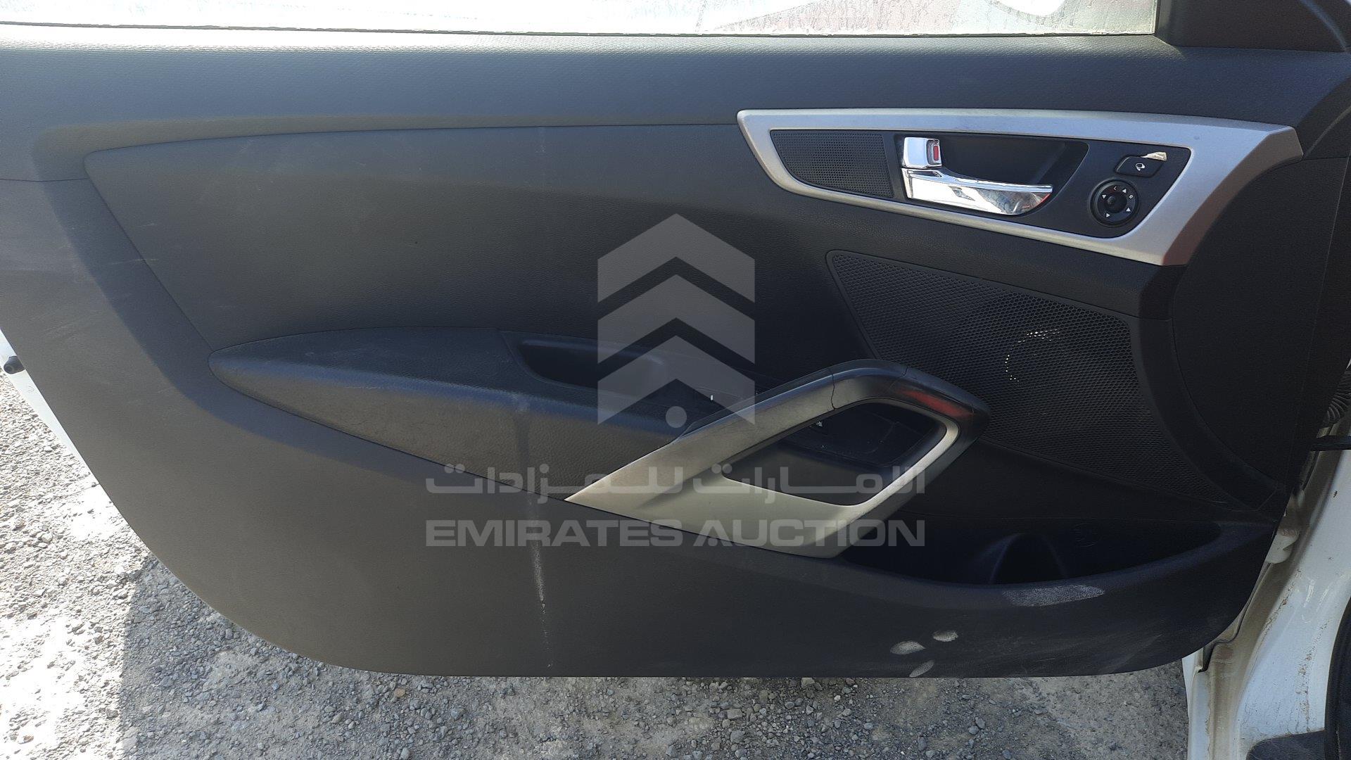 KMHTC61C7DU098681 - 2013 Hyundai Veloster - #358467
