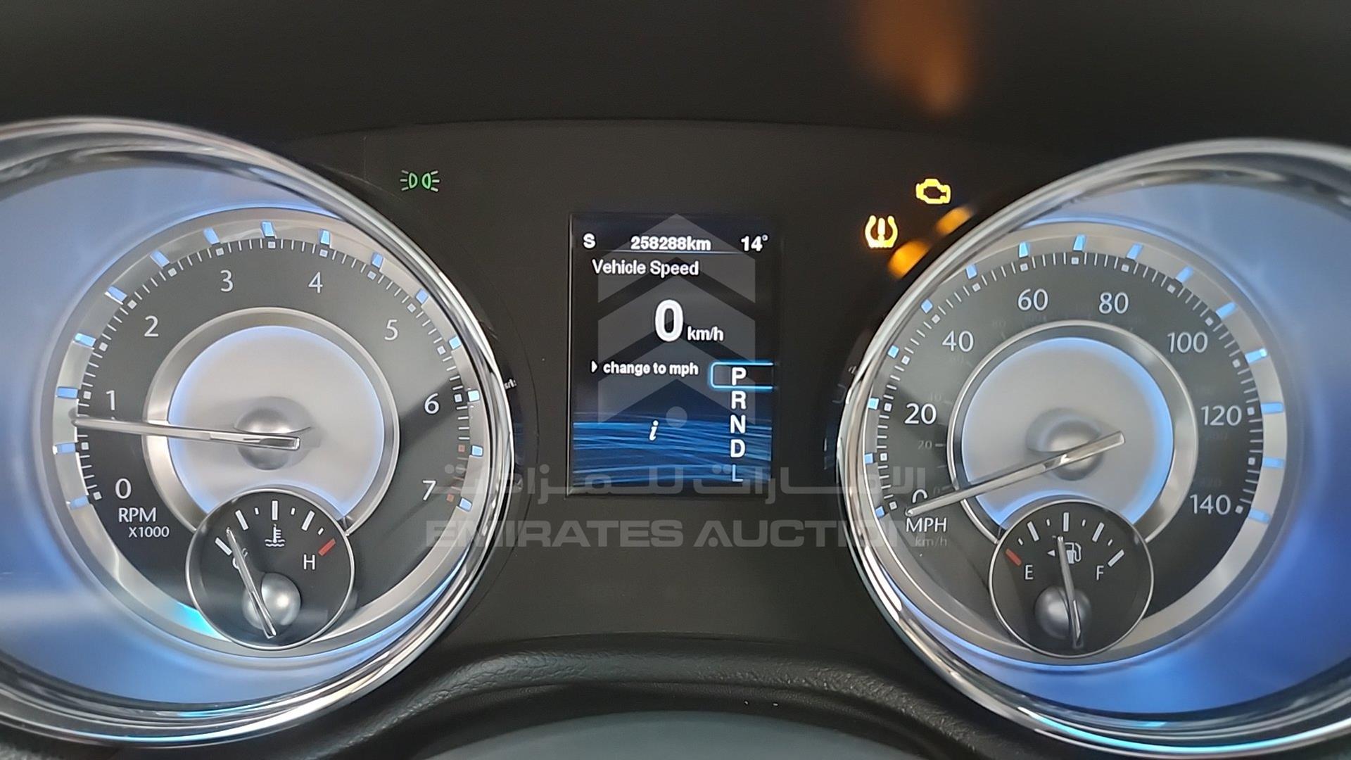 2012 CHRYSLER 300 C VIN: 2C3CCACGXCH246111