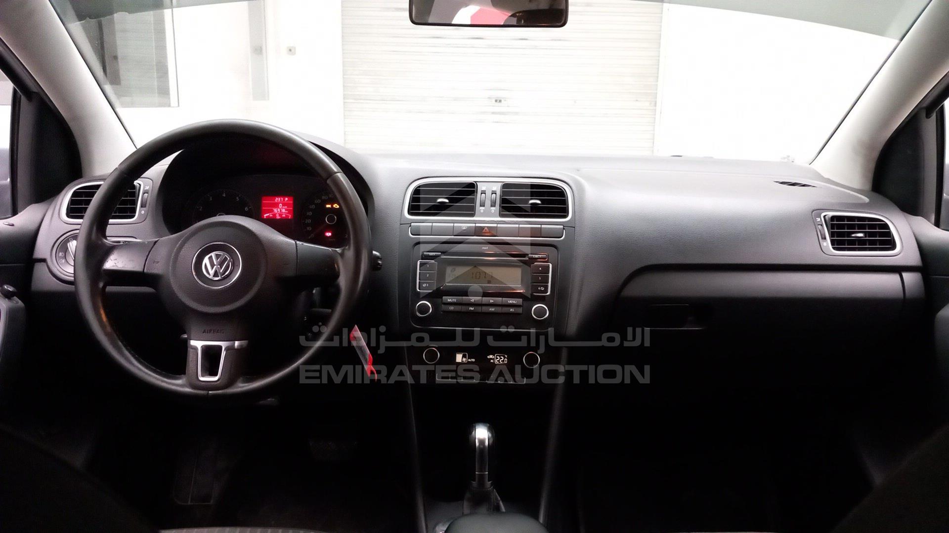 2012 VOLKSWAGEN POLO VIN: WVWBC2A70CT010036