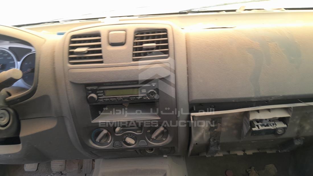 2012 Great Wall Pickup — Front Right Passenger Dashboard View — Photo 24