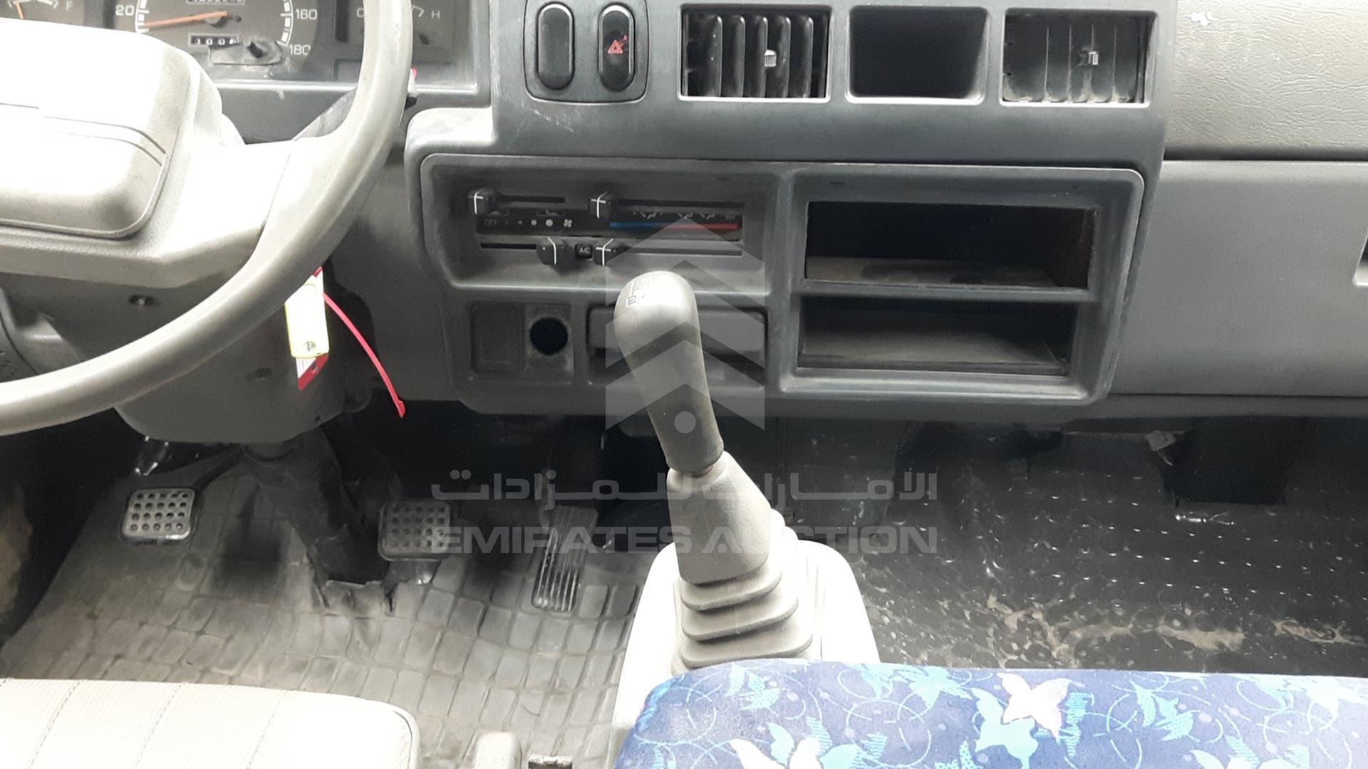 2014 MITSUBISHI L 300 VIN: JMYHNP13WEA701033