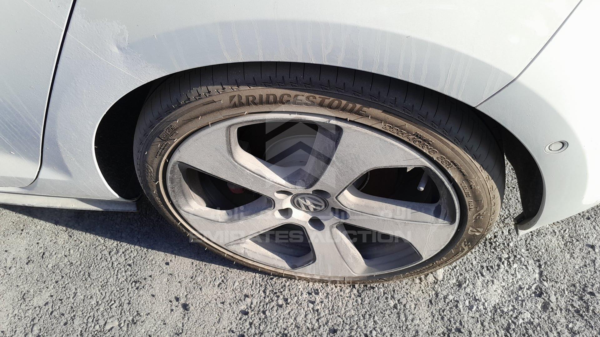 2015 VOLKSWAGEN GOLF GTI VIN: WVWFK2AU5FW000874