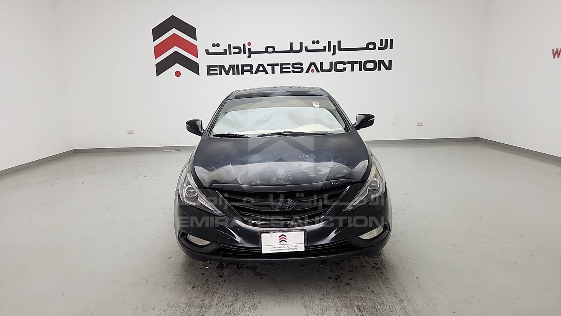 2012 HYUNDAI SONATA VIN: KMHEB41C0CA288080