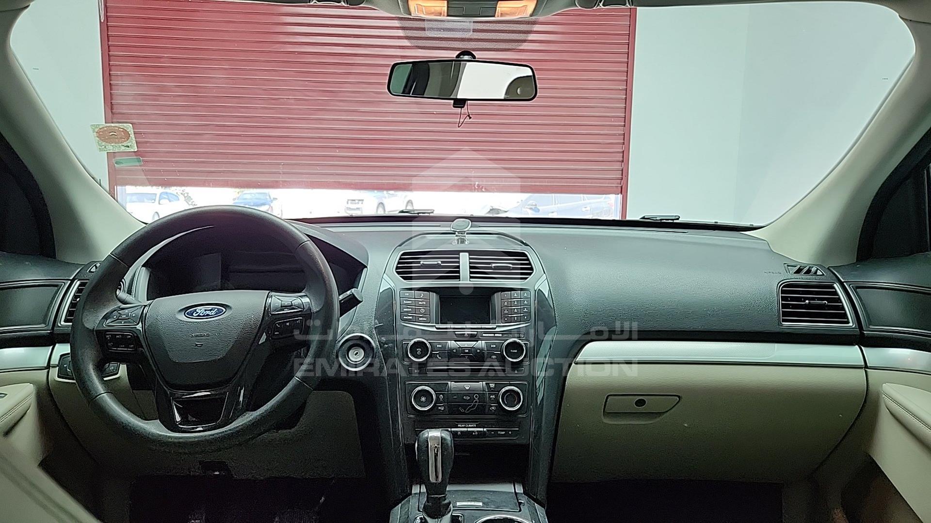 2018 FORD EXPLORER VIN: 1FM5K8B86JGA49967