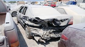 2003 Lexus LS 430 — Rear Left Angle — Photo 6 — Thumbnail