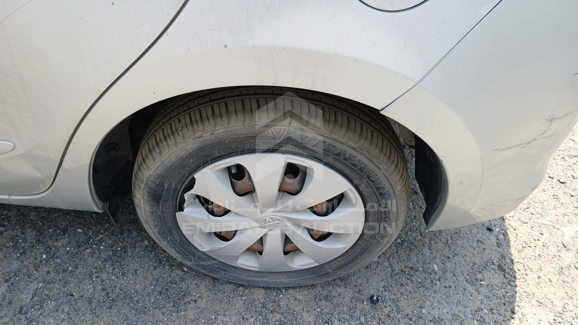 2015 TOYOTA YARIS VIN: MR2KW9F38F1079121