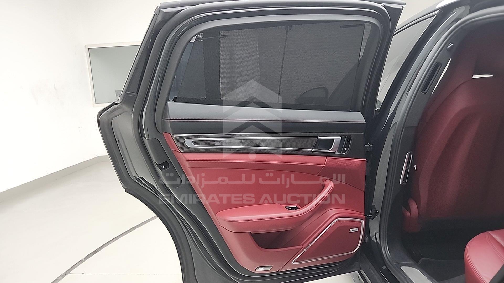 2019 PORSCHE PANAMERA VIN: WP0AA2A79KL101824