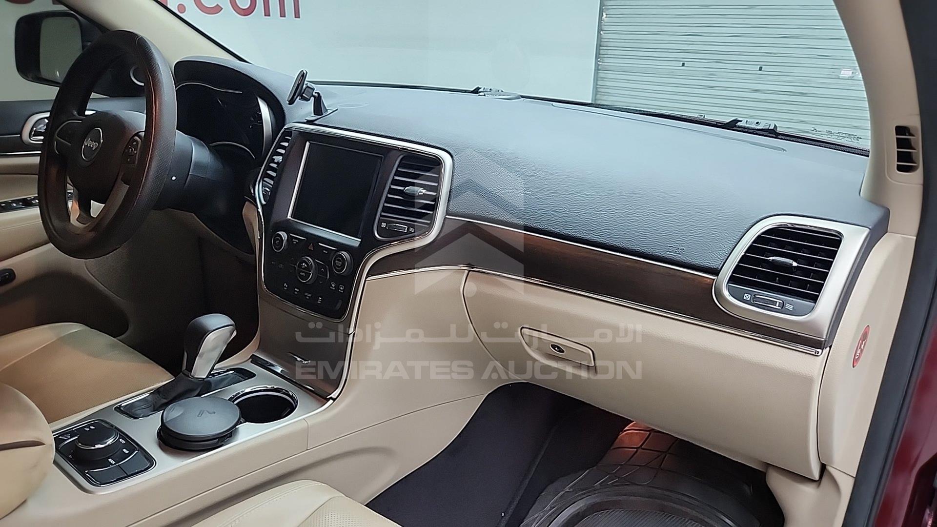 2017 JEEP GRAND CHEROKEE VIN: 1C4RJFBT5HC642965