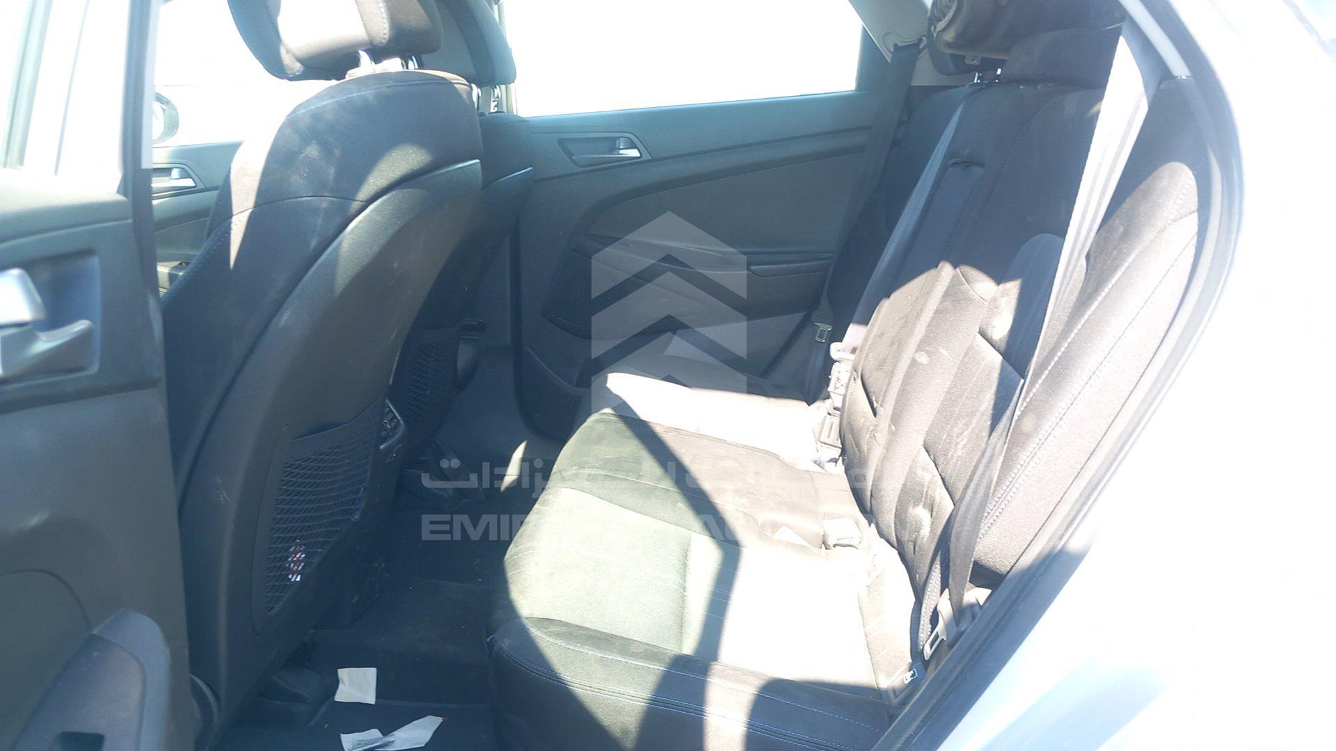2016 HYUNDAI TUCSON VIN: TMAJ28137GJ061926