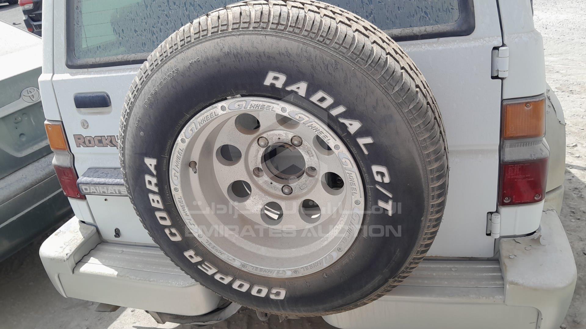 2000 DAIHATSU ROCKY VIN: JD2MF9291Y1001238