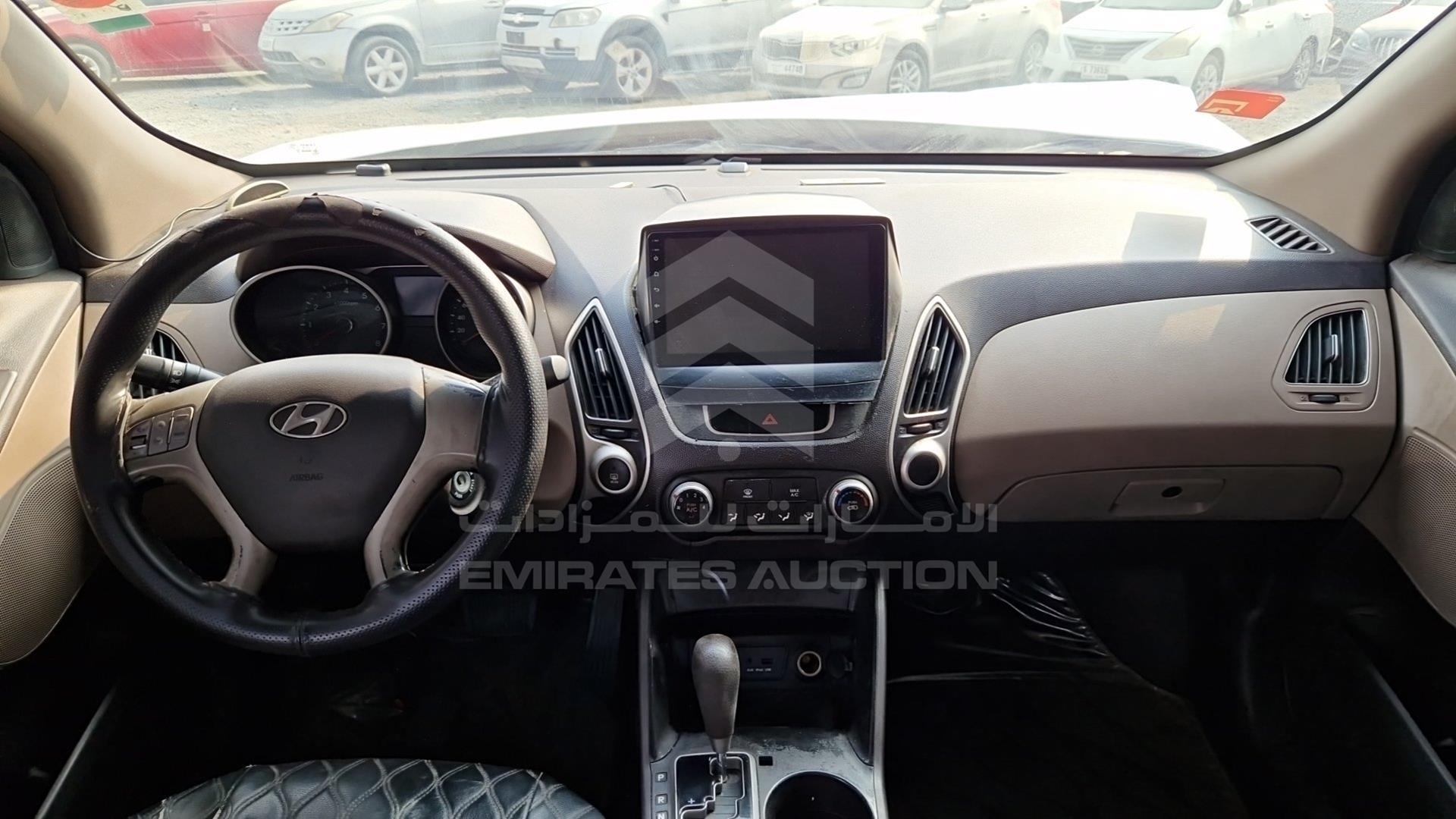 2013 HYUNDAI TUCSON VIN: KMHJT81B3DU674809