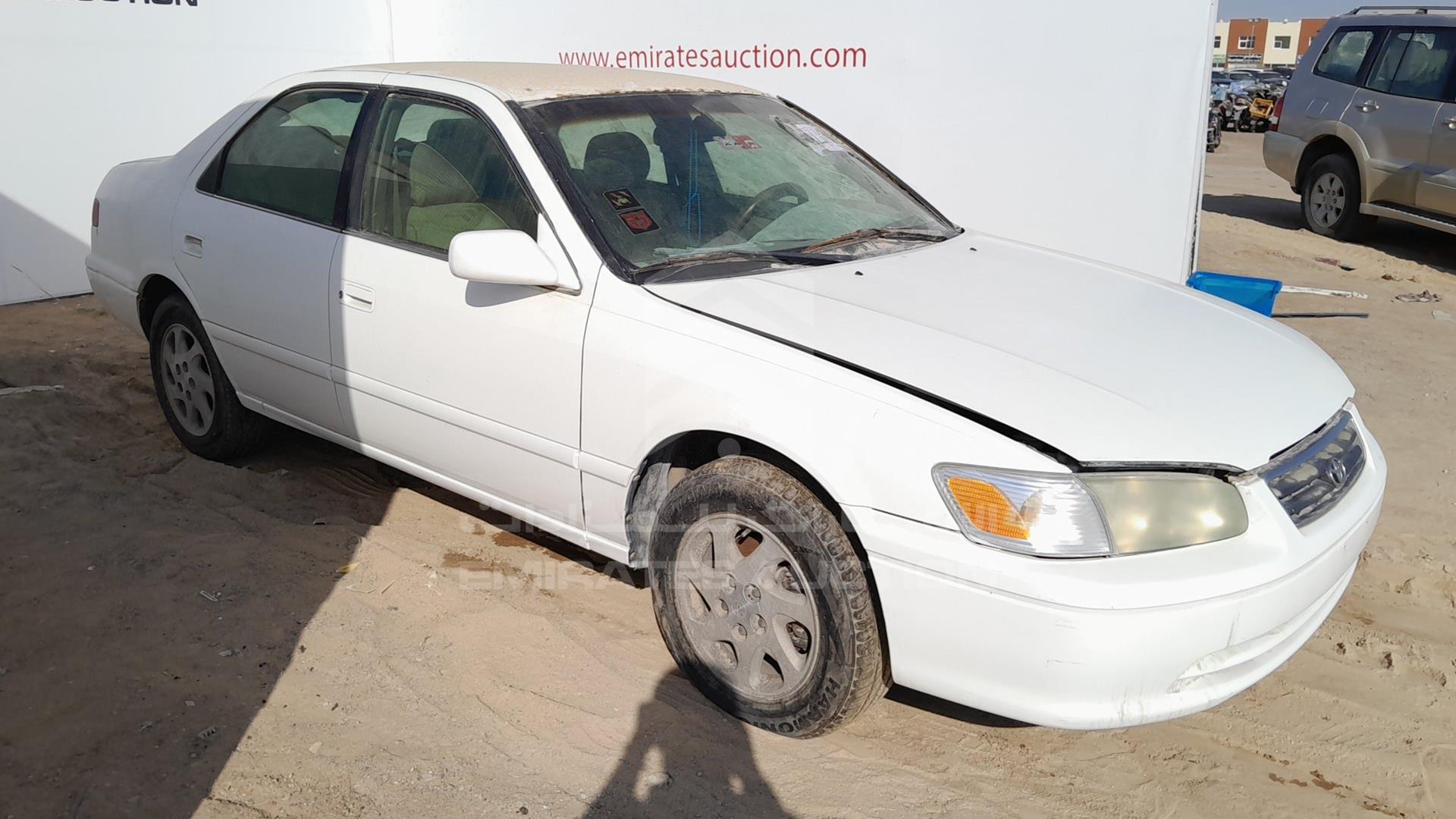 2001 TOYOTA CAMRY VIN: 4T1BG22K71U861602