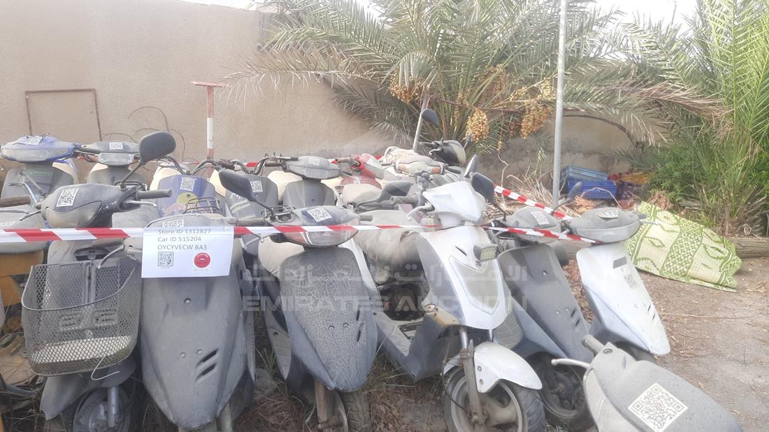 21 Scooters - Scrap without document — Full Front View — Photo 3
