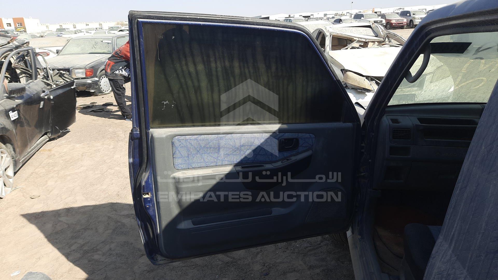 1999 MITSUBISHI PAJERO MINI VIN: H58A0015476
