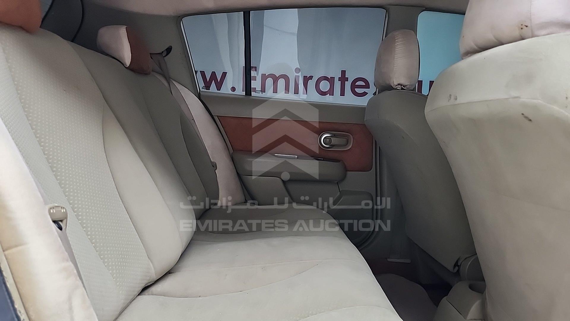 2011 NISSAN TIIDA VIN: 3N1BC1C68BL351706