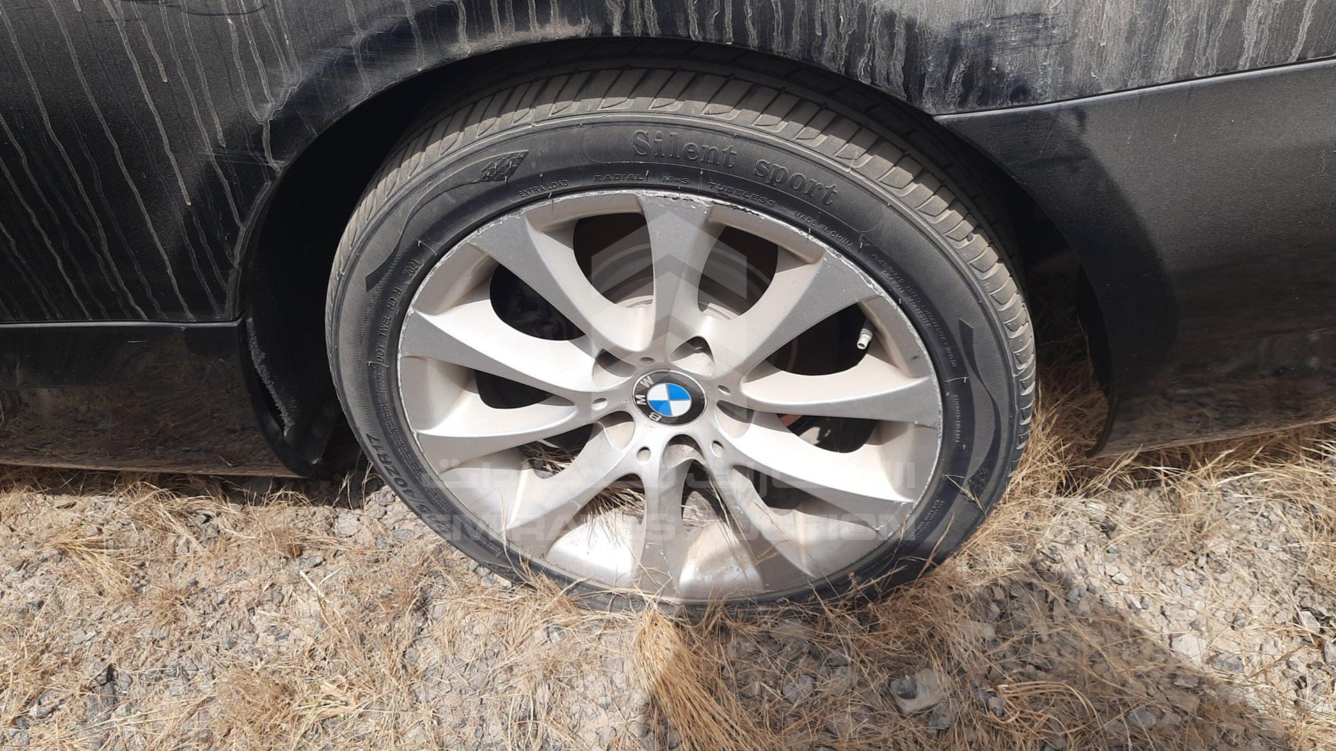2009 BMW --- VIN: WBAWB310X9P113444