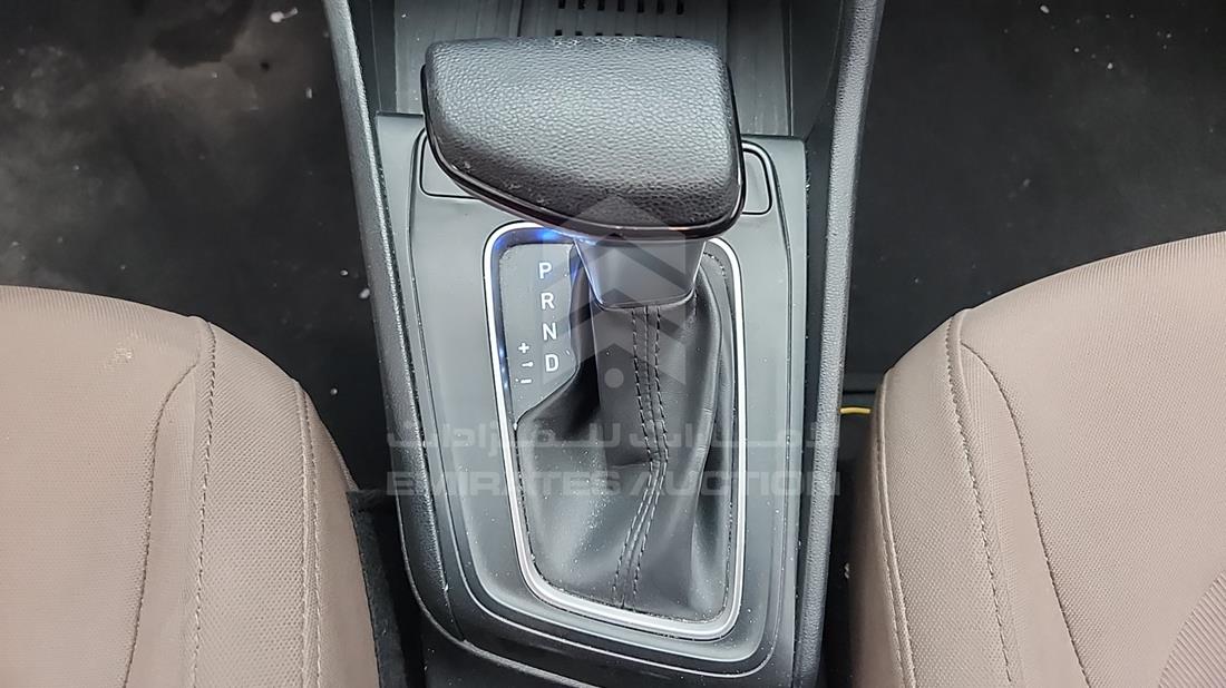 2025 Hyundai Accent — Gear View — Photo 20