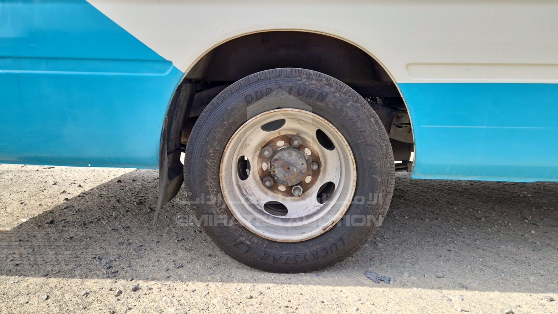 2015 TOYOTA COASTER VIN: JTGFK518XF4023019