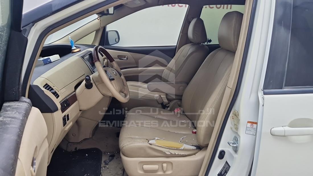 2015 Toyota Previa — Front Left Driver Seat View — Photo 16