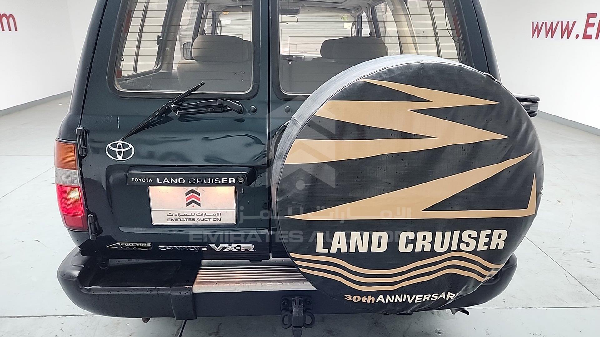 1996 TOYOTA LAND CRUISER VIN: FZJ800133159